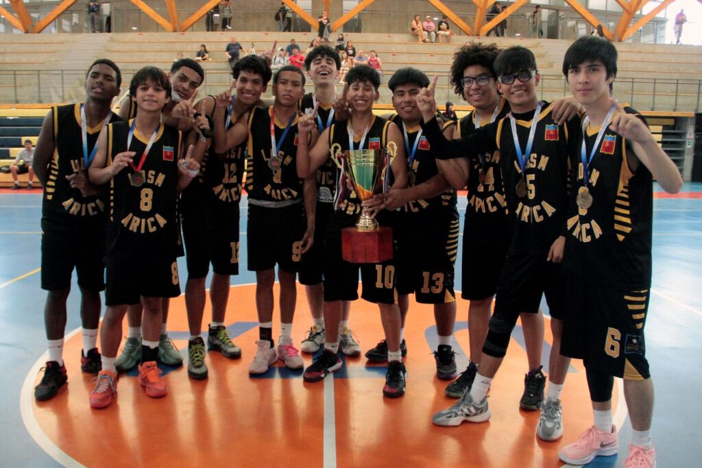 Liceo Domingo Santa Mar A Al Nacional De B Squetbol Sub De Los